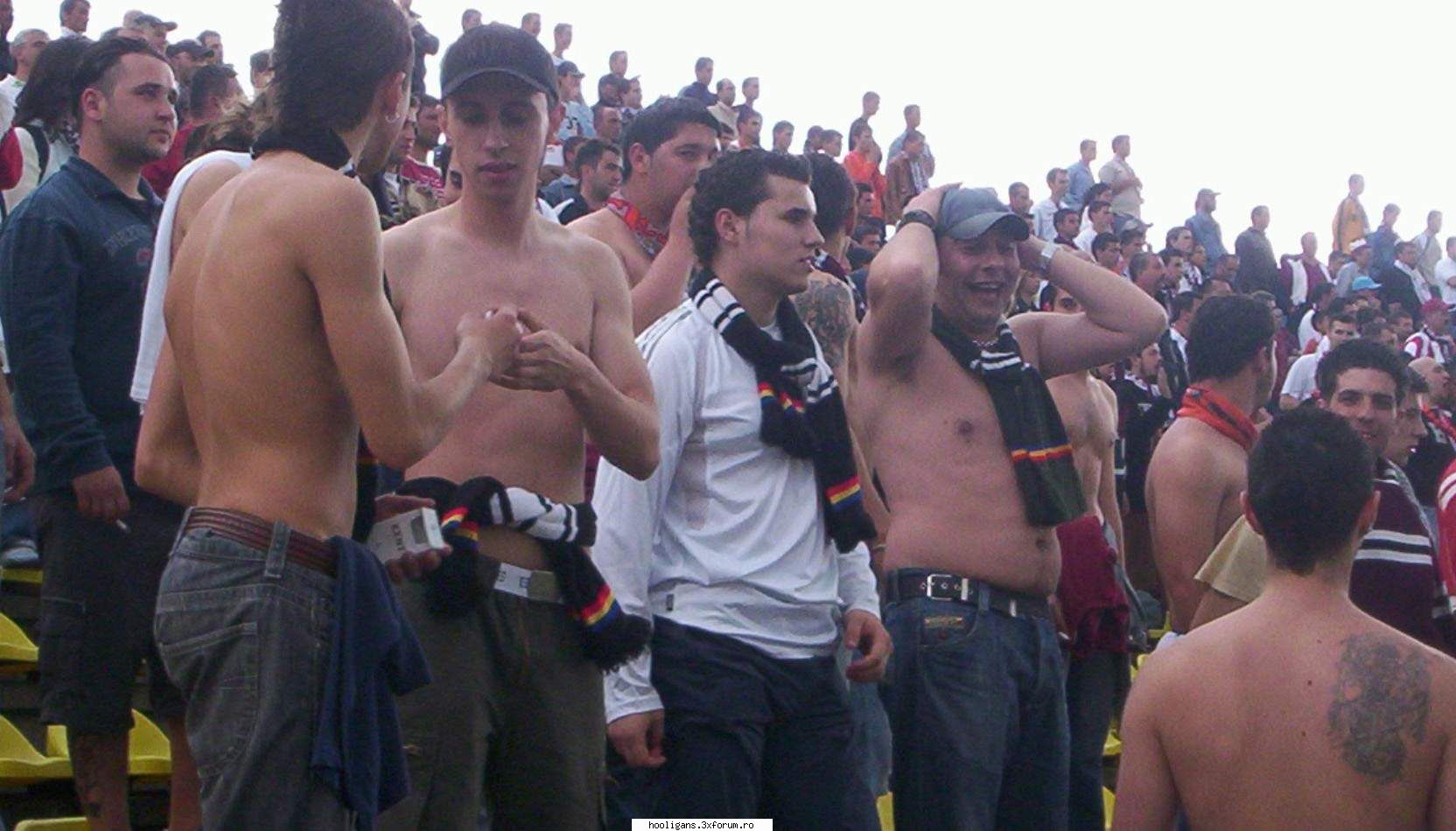 radicals-invasion!!! - Haos - POZE